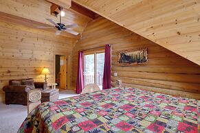 Rustic Cabin w/ Hot Tub & Deck in Breckenridge