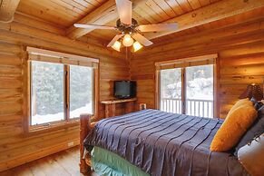 Rustic Cabin w/ Hot Tub & Deck in Breckenridge