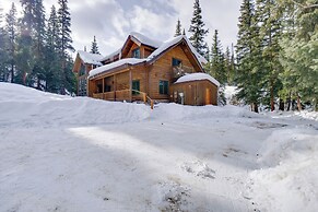 Rustic Cabin w/ Hot Tub & Deck in Breckenridge