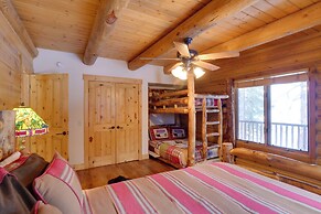 Rustic Cabin w/ Hot Tub & Deck in Breckenridge