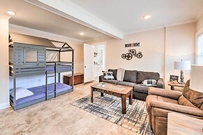 New Bern Retreat w/ Fire Pit ~ 1 Mi to Dtwn!