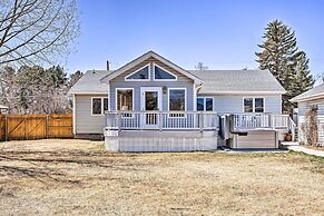 Charming Buena Vista Home w/ Hot Tub + Deck!