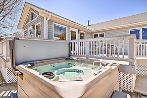 Charming Buena Vista Home w/ Hot Tub + Deck!