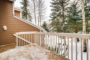 Spacious Frisco Retreat w/ Private Hot Tub!