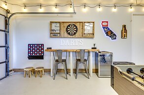 Modern Home in Napa Area w/ Hot Tub & Game Room!