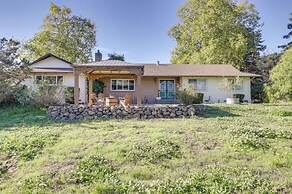 Modern Home in Napa Area w/ Hot Tub & Game Room!