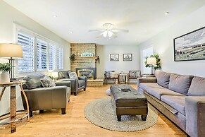 Modern Home in Napa Area w/ Hot Tub & Game Room!