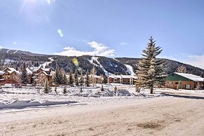 Walk to Lifts: Studio w/ Hot Tub in Keystone!