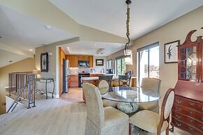 Lake, Mtn & Golf Views: Palm Desert Getaway