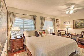< 1 Mi to Kyle Field: Cozy Studio w/ Outdoor Space