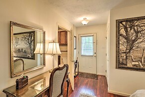 < 1 Mi to Kyle Field: Cozy Studio w/ Outdoor Space