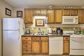 < 1 Mi to Kyle Field: Cozy Studio w/ Outdoor Space