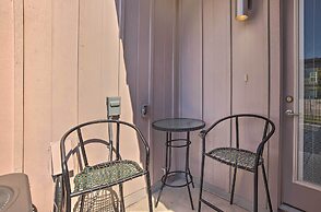College Station Townhome w/ Furnished Patio!