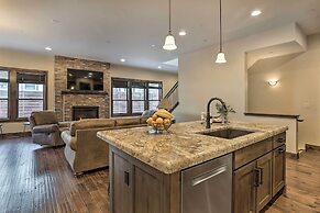 1/2 Mi to Dtwn: Golden Gem w/ Patios!