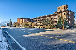Resort-style Condo w/ Lake Chelan & Mtn Views