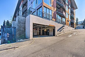 Resort-style Condo w/ Lake Chelan & Mtn Views