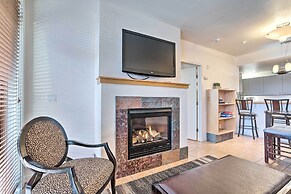 Resort-style Condo w/ Lake Chelan & Mtn Views