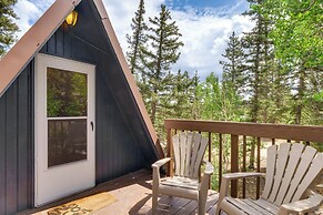 Sunny Muddy Moose Cabin w/ Fire Pit & Mtn Views!