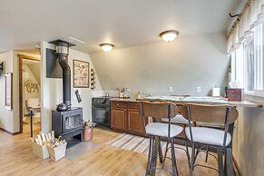 Sunny Muddy Moose Cabin w/ Fire Pit & Mtn Views!