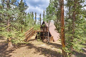 Sunny Muddy Moose Cabin w/ Fire Pit & Mtn Views!