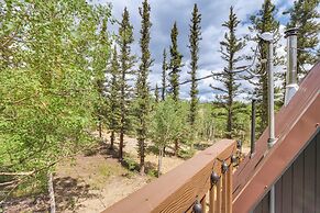 Sunny Muddy Moose Cabin w/ Fire Pit & Mtn Views!