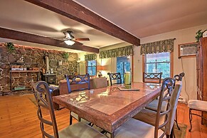 1 Mi to Lake Wallenpaupack: Pocono Mountain Home!