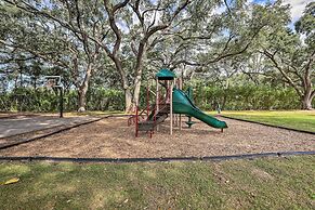 Kissimmee Home w/ Pool Access: 6 Miles to Disney!