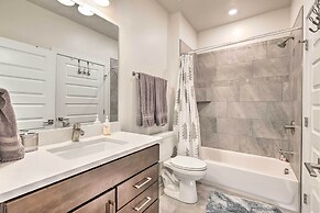 Walk to Lifts: Condo w/ Mtn Views in Keystone!