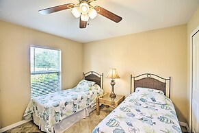 Dock & Canal Access: Cape Coral Family Home