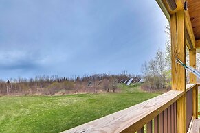 Cozy Solar-powered Loft: Walk to Lake Champlain!