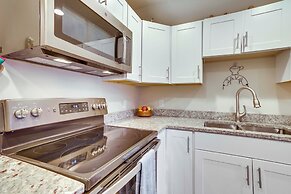 Cozy Solar-powered Loft: Walk to Lake Champlain!