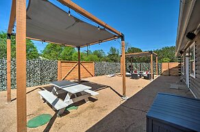 Gorgeous Cabin w/ Pergolas, Walk to River!