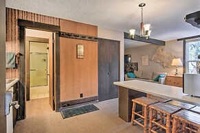 Cozy Big Sky Studio ~ 1 Mile to Mtn Village!