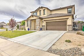 Air Racing Decor, Hot Tub: Sparks Home!