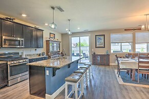 Air Racing Decor, Hot Tub: Sparks Home!