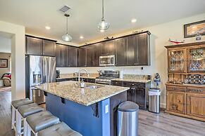 Air Racing Decor, Hot Tub: Sparks Home!