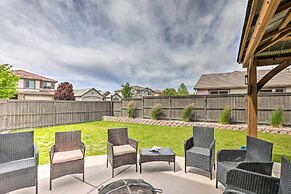 Air Racing Decor, Hot Tub: Sparks Home!