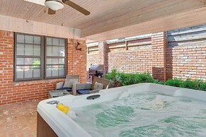 15 Mi to Dtwn: Oklahoma City Family Home