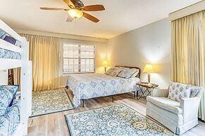 15 Mi to Dtwn: Oklahoma City Family Home