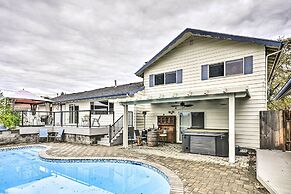Vancouver Home w/ Hot Tub < 15 Mi to Portland!