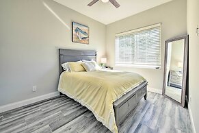 Beautiful Getaway ~ 4 Miles to Venice Beach!