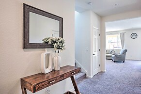 Sacramento Retreat w/ Yard ~ 13 Mi to Dtwn!