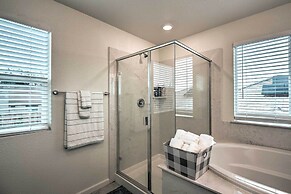 Sacramento Retreat w/ Yard ~ 13 Mi to Dtwn!