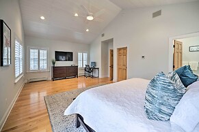 Stunning House w/ Deck, Game Room & Home Gym!