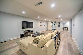 Stunning House w/ Deck, Game Room & Home Gym!