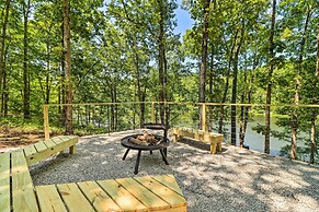 Lakefront Family Escape w/ Fire Pit & 2 Decks!