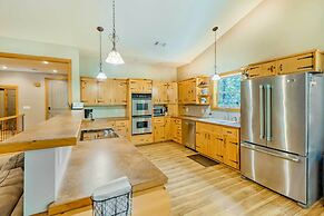 Lakefront Family Escape w/ Fire Pit & 2 Decks!