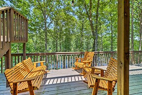 Lakefront Family Escape w/ Fire Pit & 2 Decks!