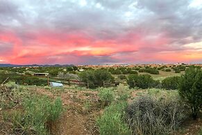 Dreamy Santa Fe Hideaway w/ Mountain Views!