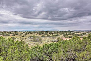 Dreamy Santa Fe Hideaway w/ Mountain Views!